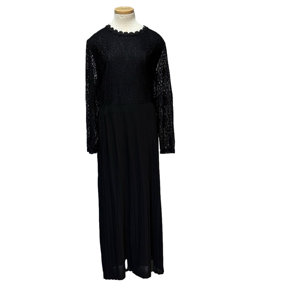 Black lace maxi dress with pleated bottom skirt size 24W